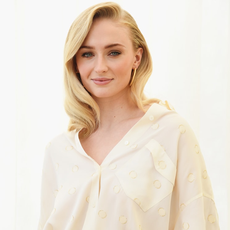 Sophie Turner's Louis Vuitton Wedding Dress Was Absolutely Stunning