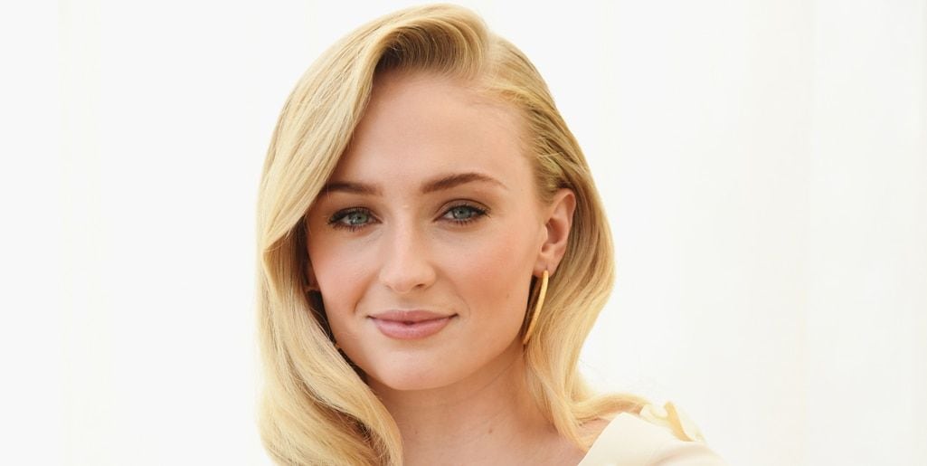 Sophie Turner's Louis Vuitton wedding gown took more than 350