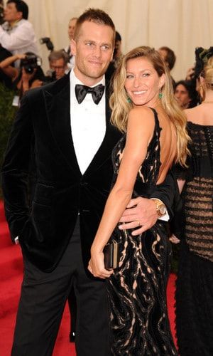 This List of Foods Tom Brady and Gisele Bündchen Don't Eat Is