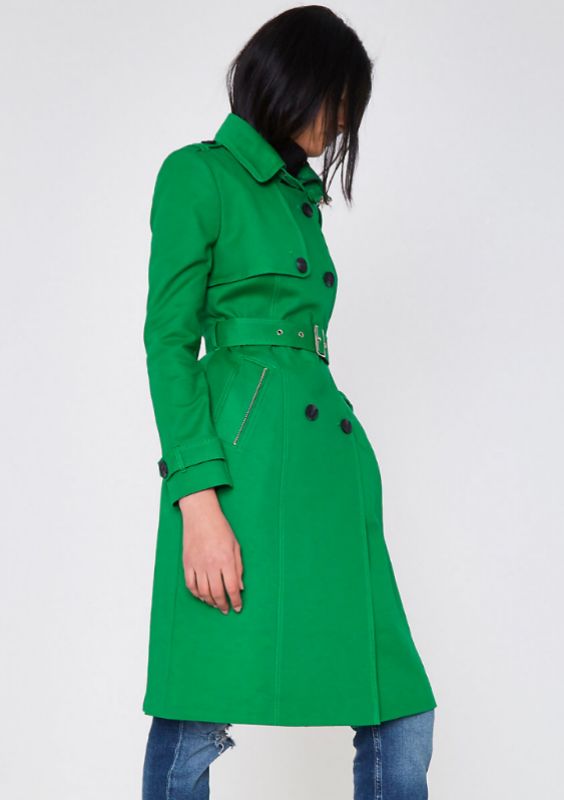 Kendall Jenner y el color de abrigo ideal para un look original - Foto 1