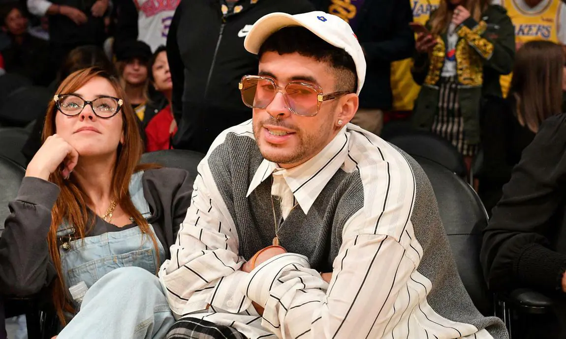 Fans Are Convinced Bad Bunny Is Engaged With Girlfriend S