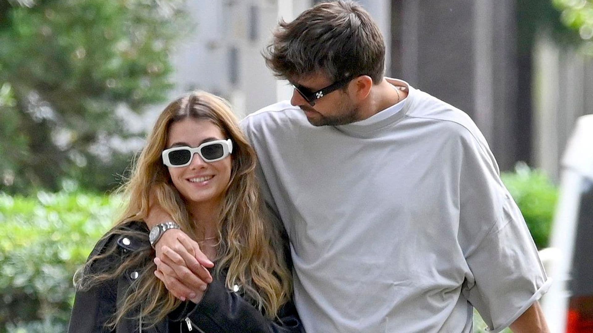 Gerard Piqué reaparece con Clara Chía