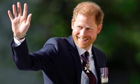 Prince Harry supported by relatives in London: Find out who